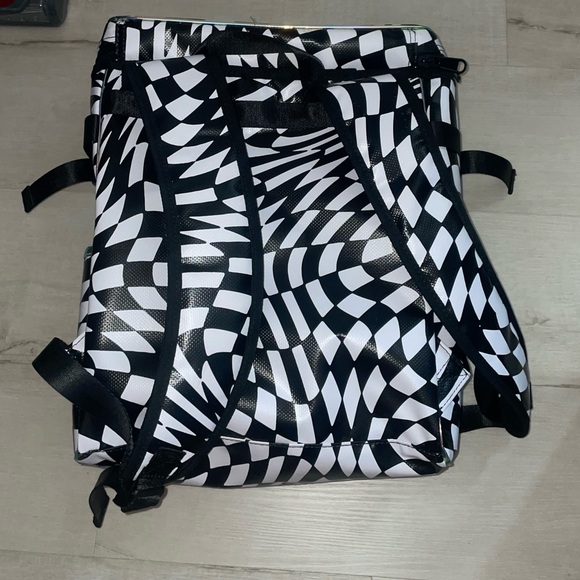 Picnic Backpack - Picture 3 of 5